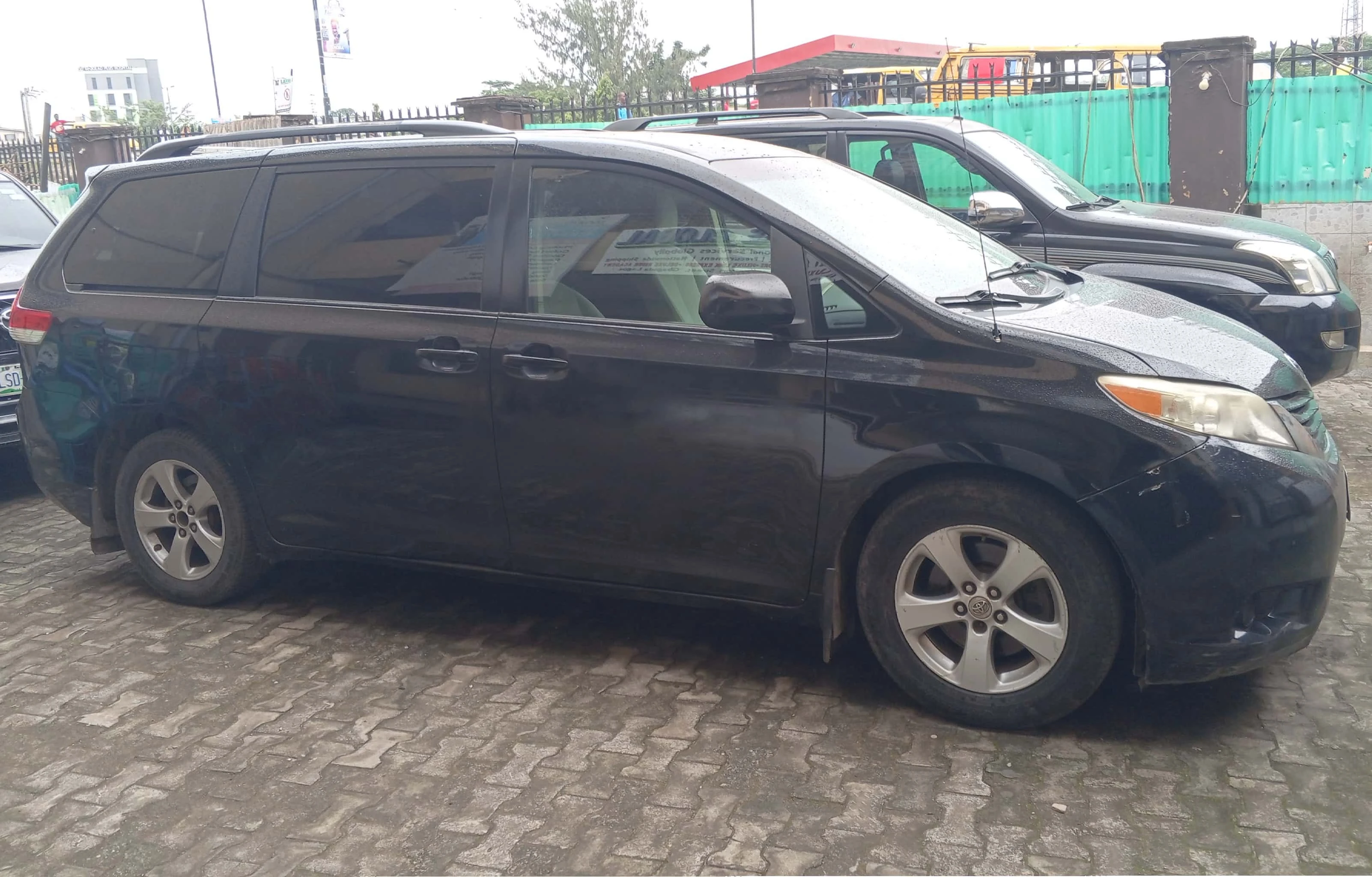 Toyota Sienna 2013